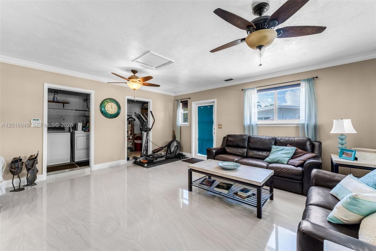 9340 SW 178th Street , Palmetto Bay, FL 33157 Photo