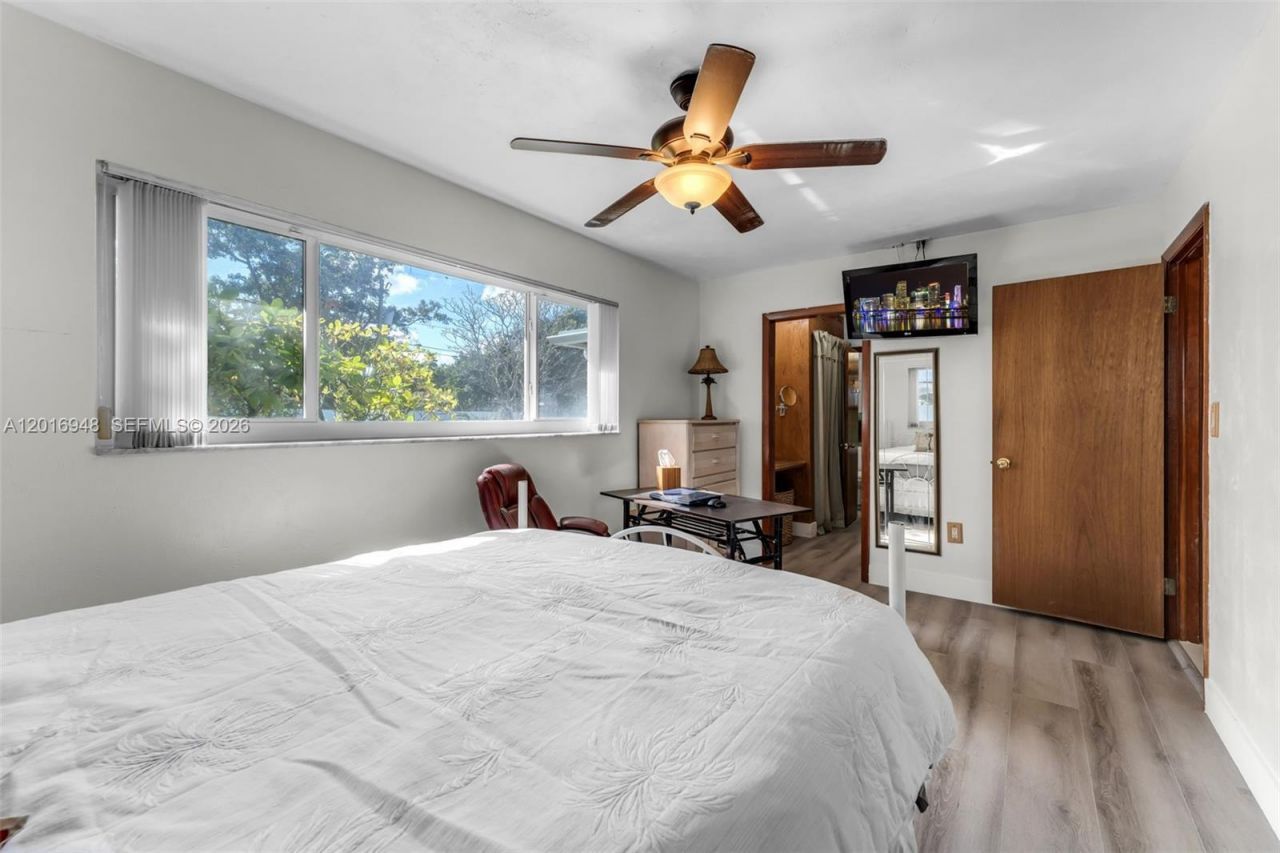 9340 SW 178th Street , Palmetto Bay, FL 33157 Photo