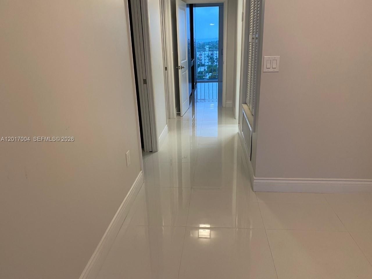 881 Ocean Dr , Unit 10E, Key Biscayne, FL 33149 Photo