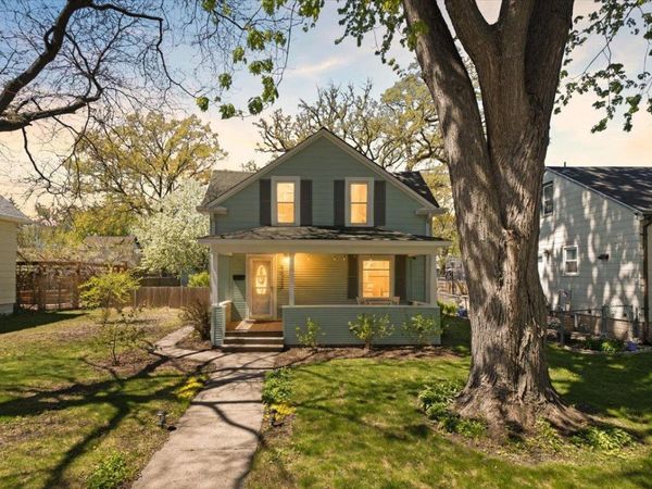 3322 39th Avenue S, Minneapolis, MN 55406