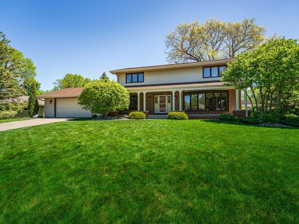 3052 Cherrywood Court, Eagan, MN 55121