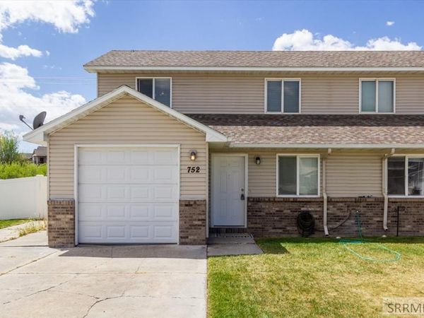 752 Meppen Drive, IDAHO FALLS, ID 83401