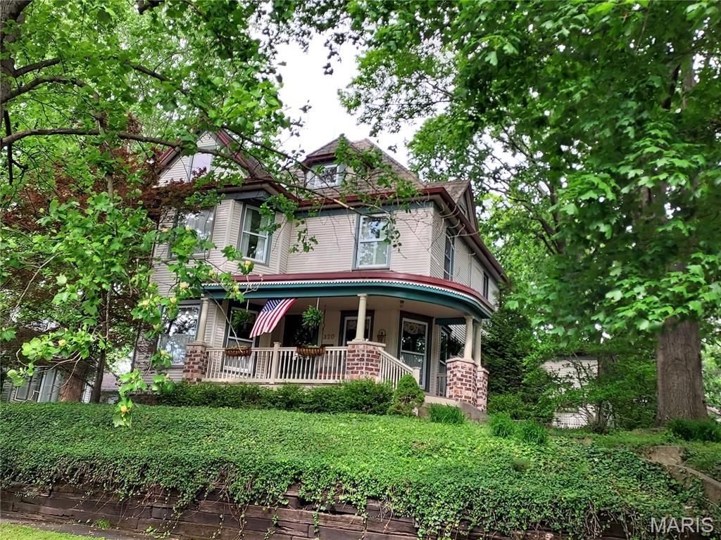 320 N Fourth Street , Greenville, IL 62246 Main Photo