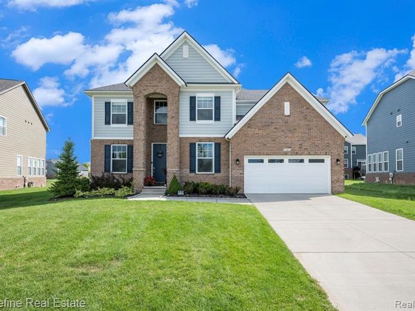 53213 Bay Laurel Lane, Lyon Twp, MI 48178
