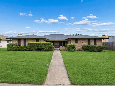 6241 Rincon Way, Dallas, TX 75214