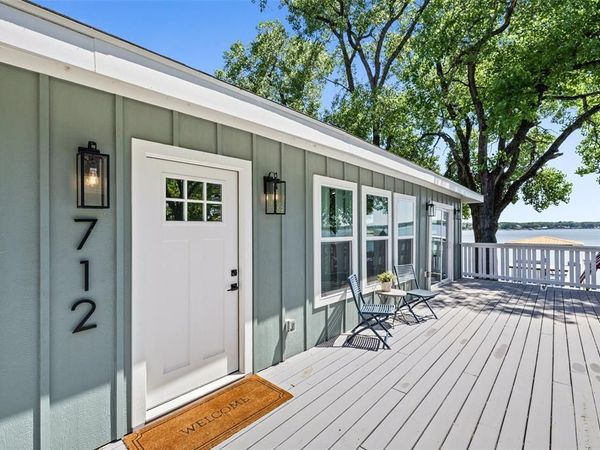 712 W Lake Drive, Weatherford, TX 76087