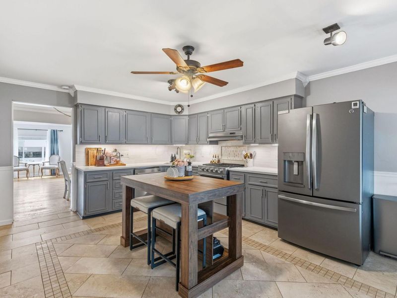 252 E Broadway Avenue, Westerville, OH 43081 Photo 15