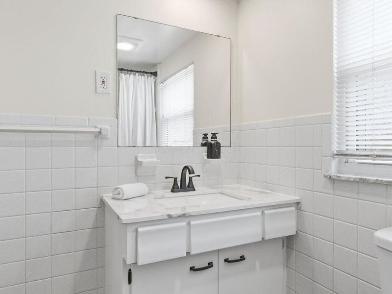 252 E Broadway Avenue, Westerville, OH 43081 Photo 37