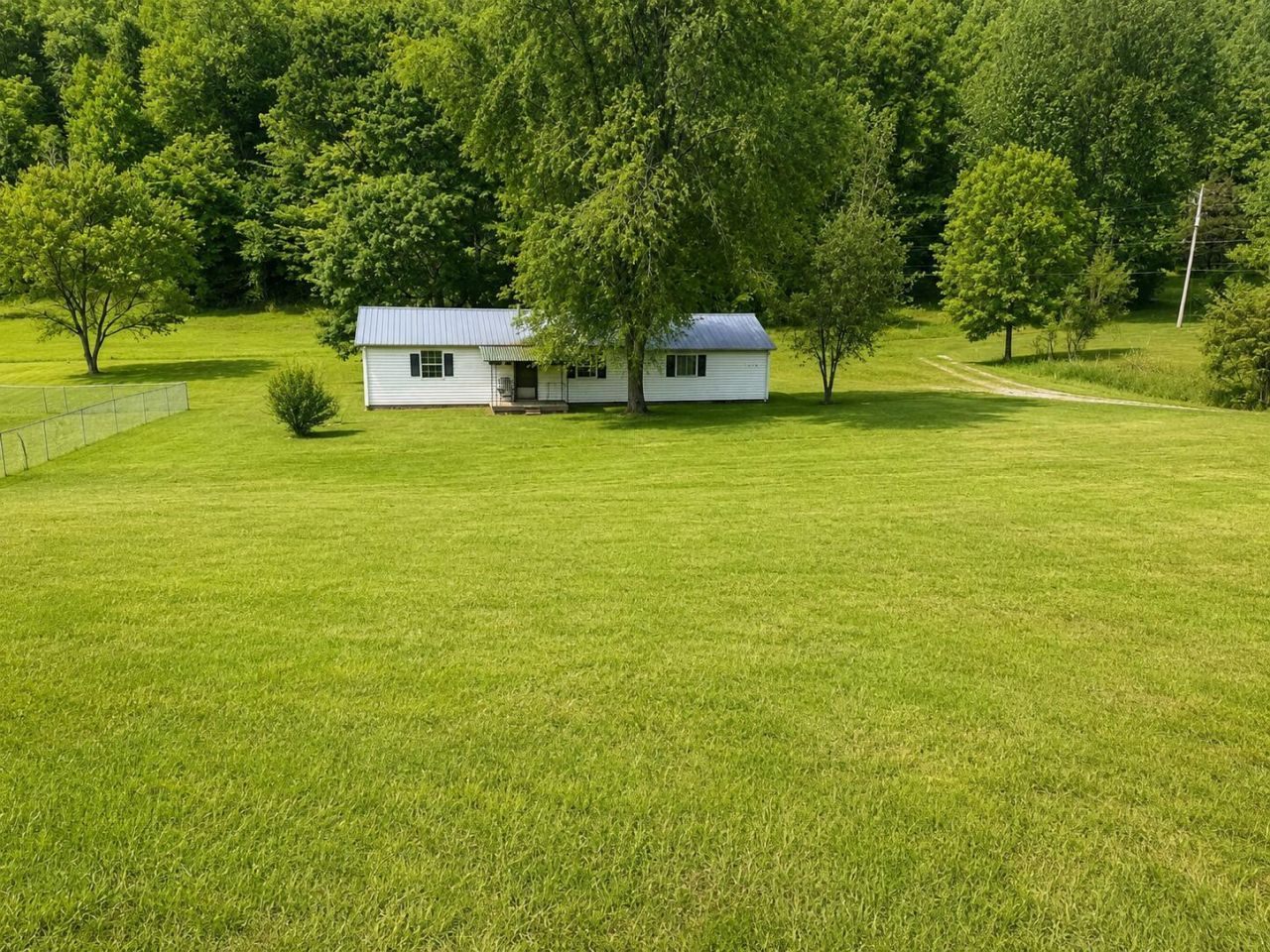 14479 Kentucky 11, Oneida, KY 40972