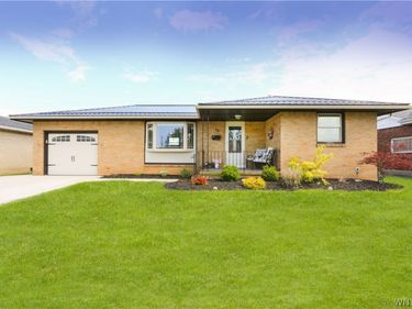 38 Greenway Boulevard, Buffalo, NY 14225
