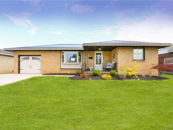 38 Greenway Boulevard , Buffalo, NY 14225
