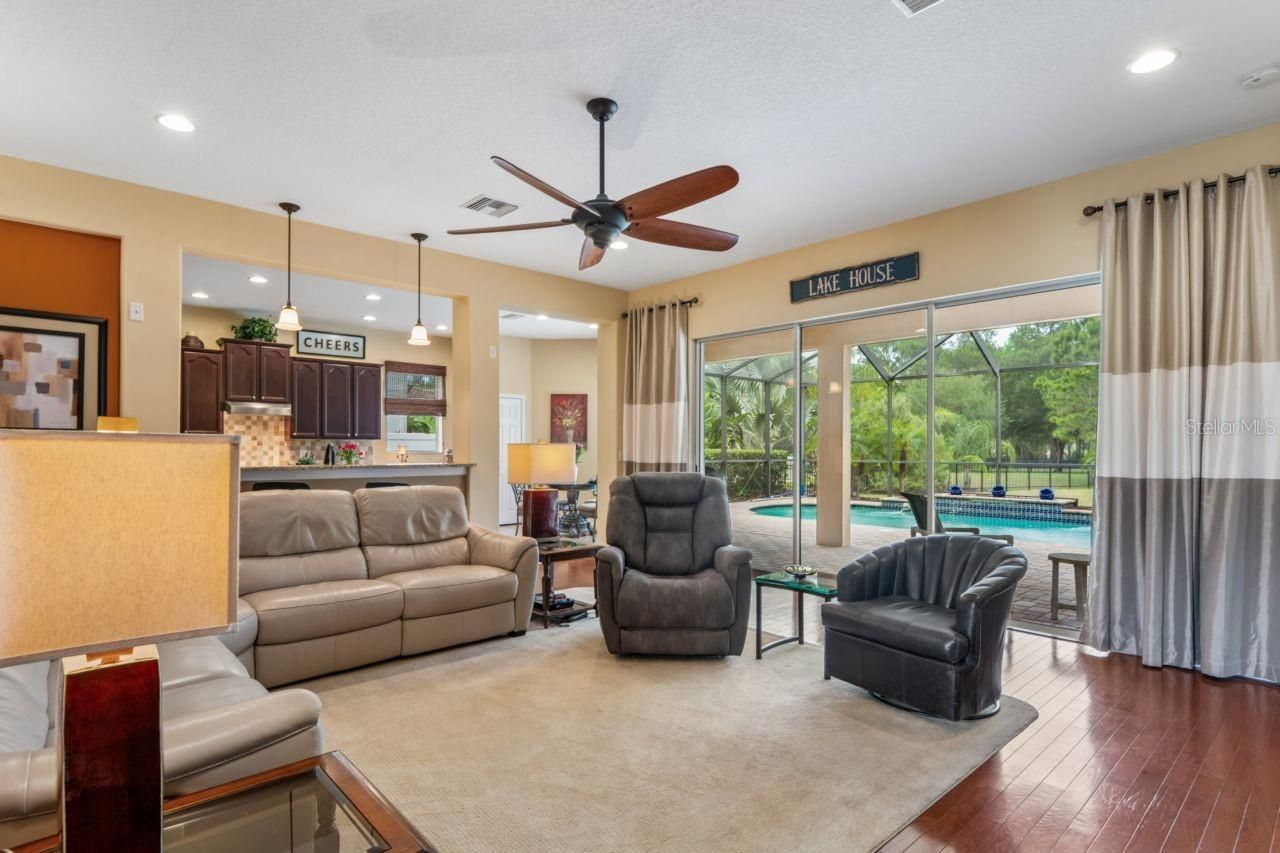8719 Creedmoor Lane , New Port Richey, FL 34654 Photo