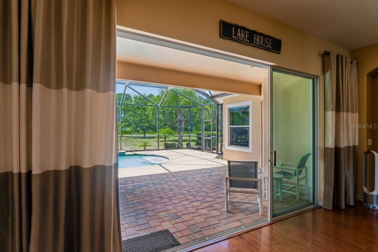8719 Creedmoor Lane , New Port Richey, FL 34654 Photo