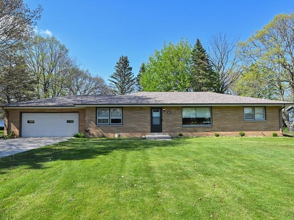 500 Oakwood ROAD, Oak Creek, WI 53154