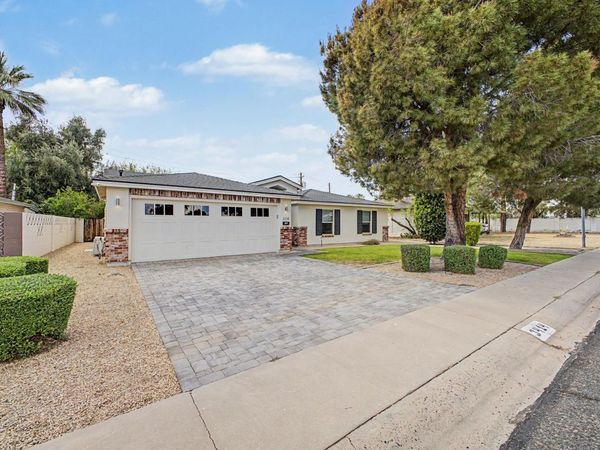 3414 N 44th Place, Phoenix, AZ 85018