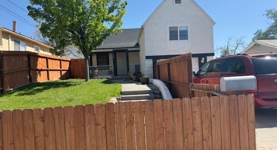 15 W Front Street, Fallon, NV 89406 Photo