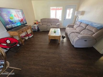 15 W Front Street, Fallon, NV 89406 Photo