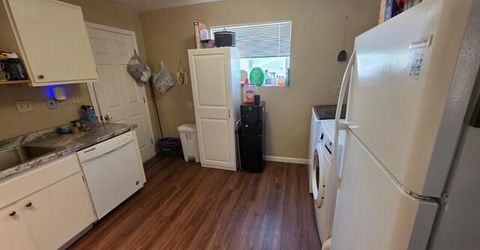 15 W Front Street, Fallon, NV 89406 Photo