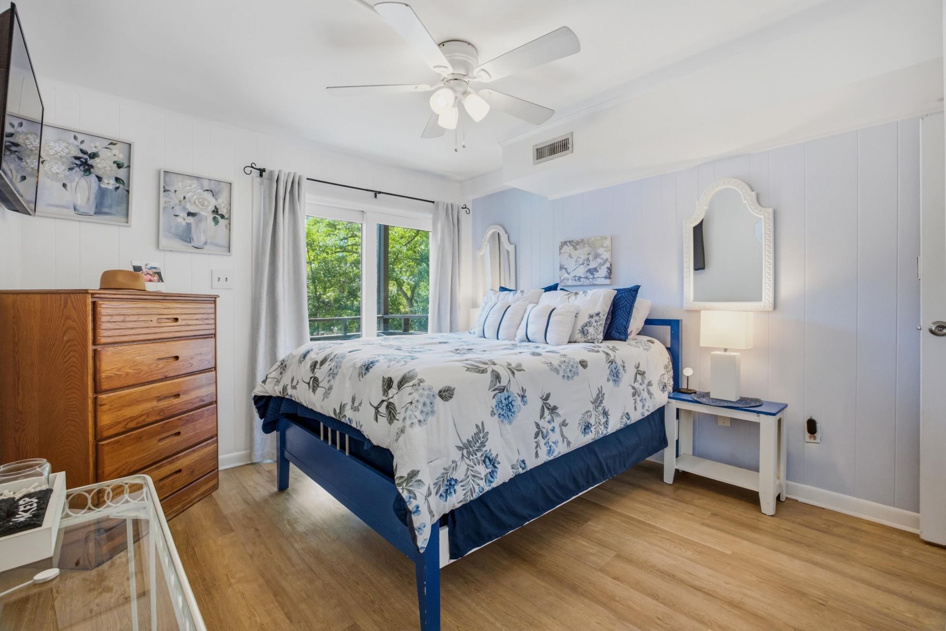 9501 Shore Dr. Photo 10