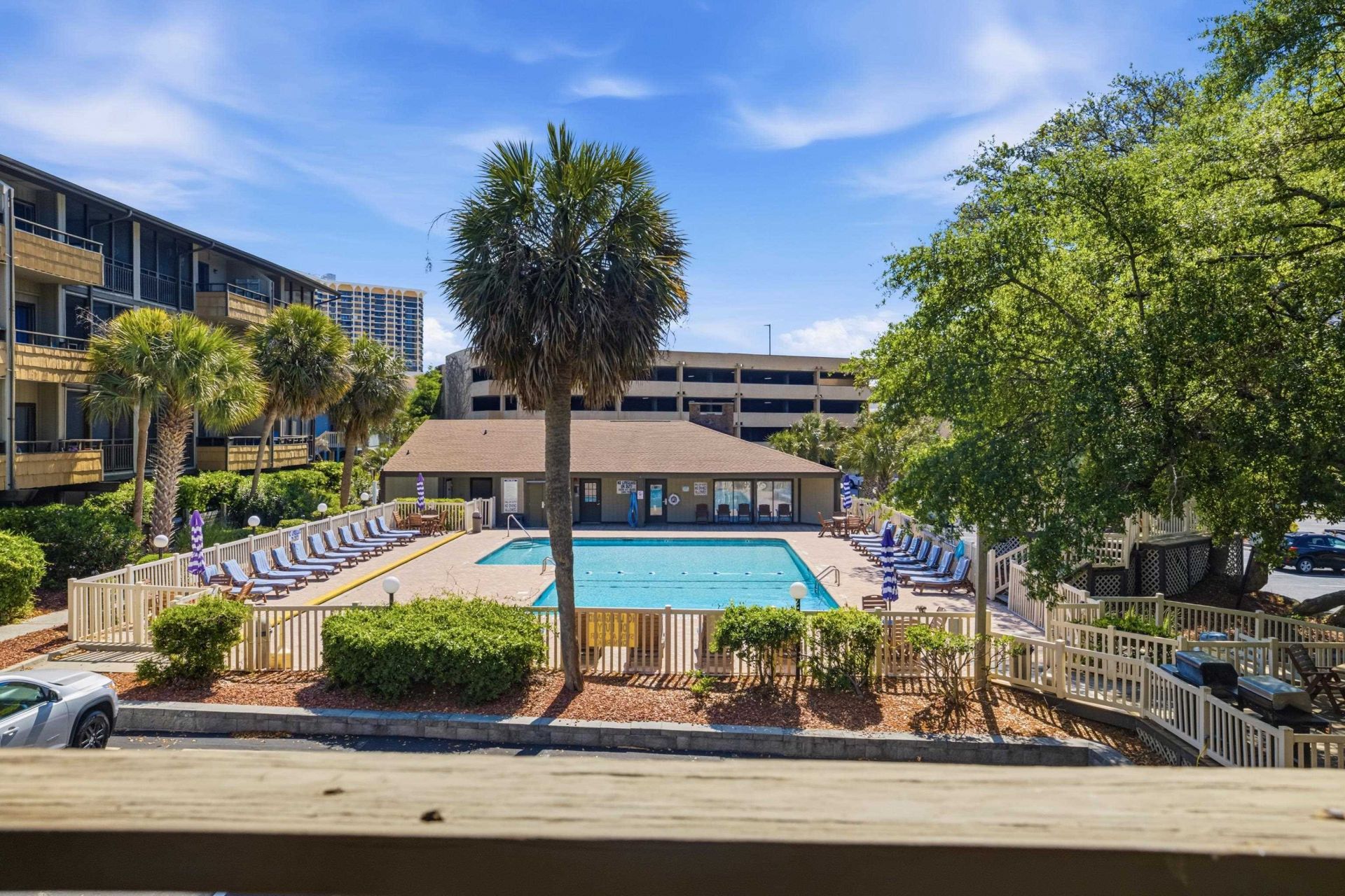 9501 Shore Dr. Photo 12