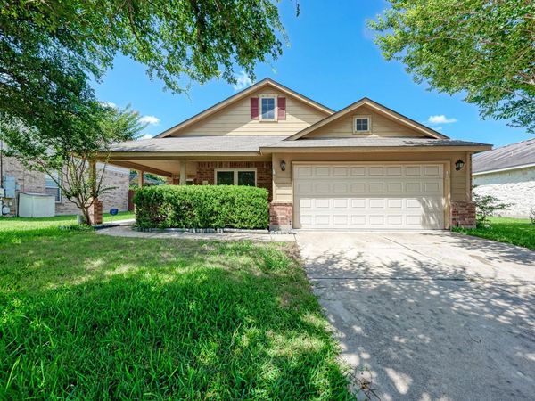 125 Waterlily WAY, Hutto, TX 78634