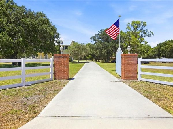 21651 Tuckahoe RD , ALVA, FL 33920