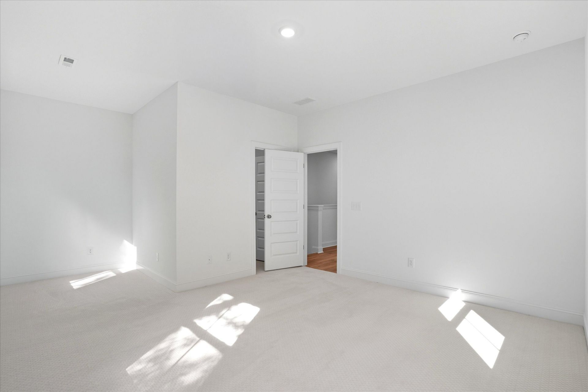 532/536 Hayes Pk Boulevard Photo 42