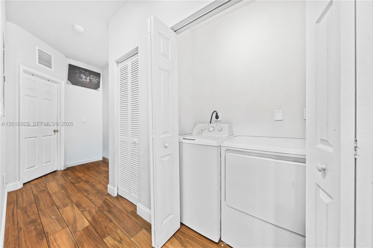 4721 NW 15th Ct, Unit 1, Miami, FL 33142 Photo
