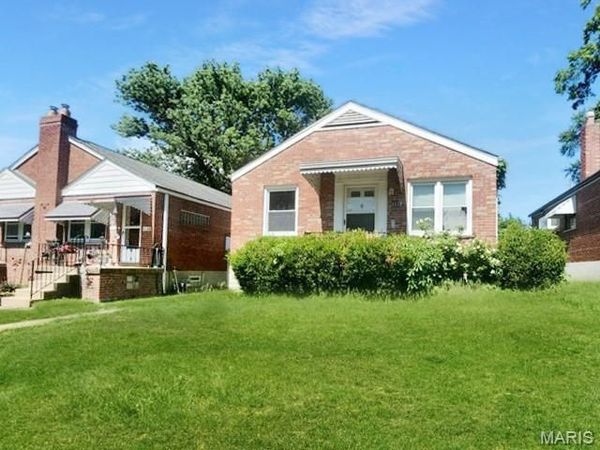 6127 Alaska Avenue , St Louis, MO 63111