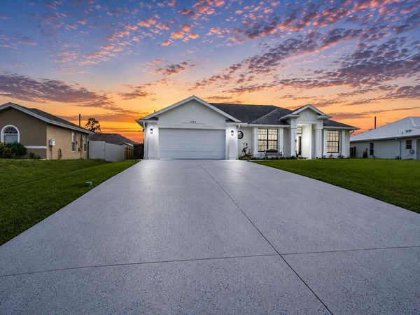 1074 SW Liberty Avenue, Port St. Lucie, FL 34953