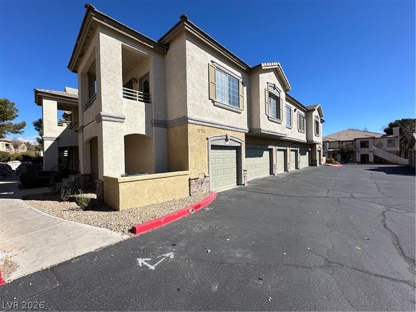 1621 Queen Victoria Street , Unit 201, Las Vegas, NV 89144