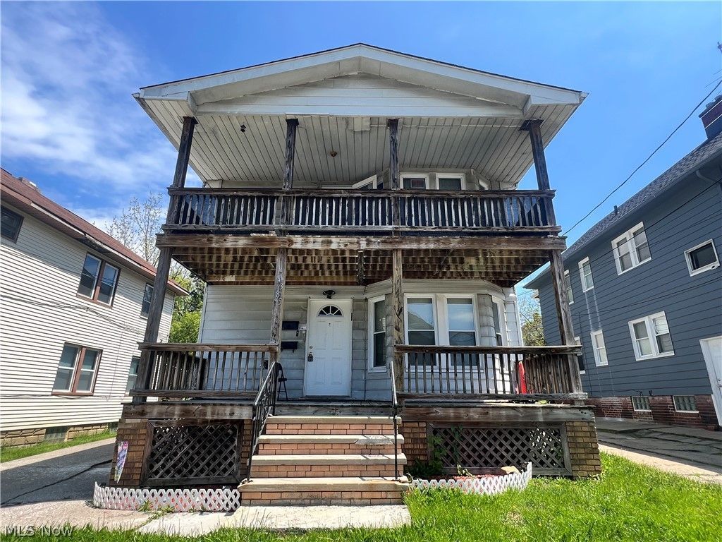 4385 W 50th Street, Cleveland, OH 44144 Main Photo