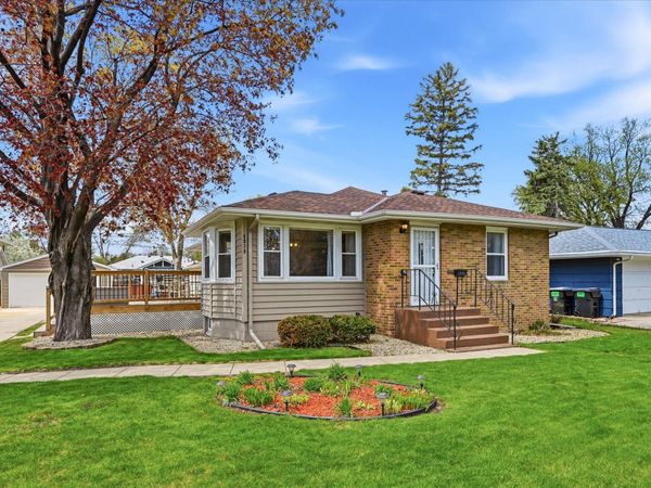 6838 Portland Avenue S, Richfield, MN 55423