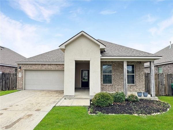 688 CAT ISLAND Court , Slidell, LA 70461