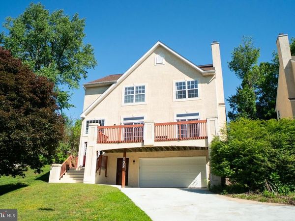 102 THOMAS LANE, NEWARK, DE 19711