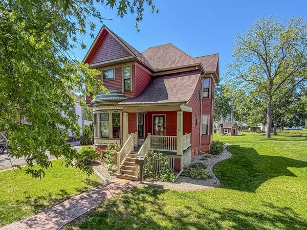 444 E Center Street , Paxton, IL 60957