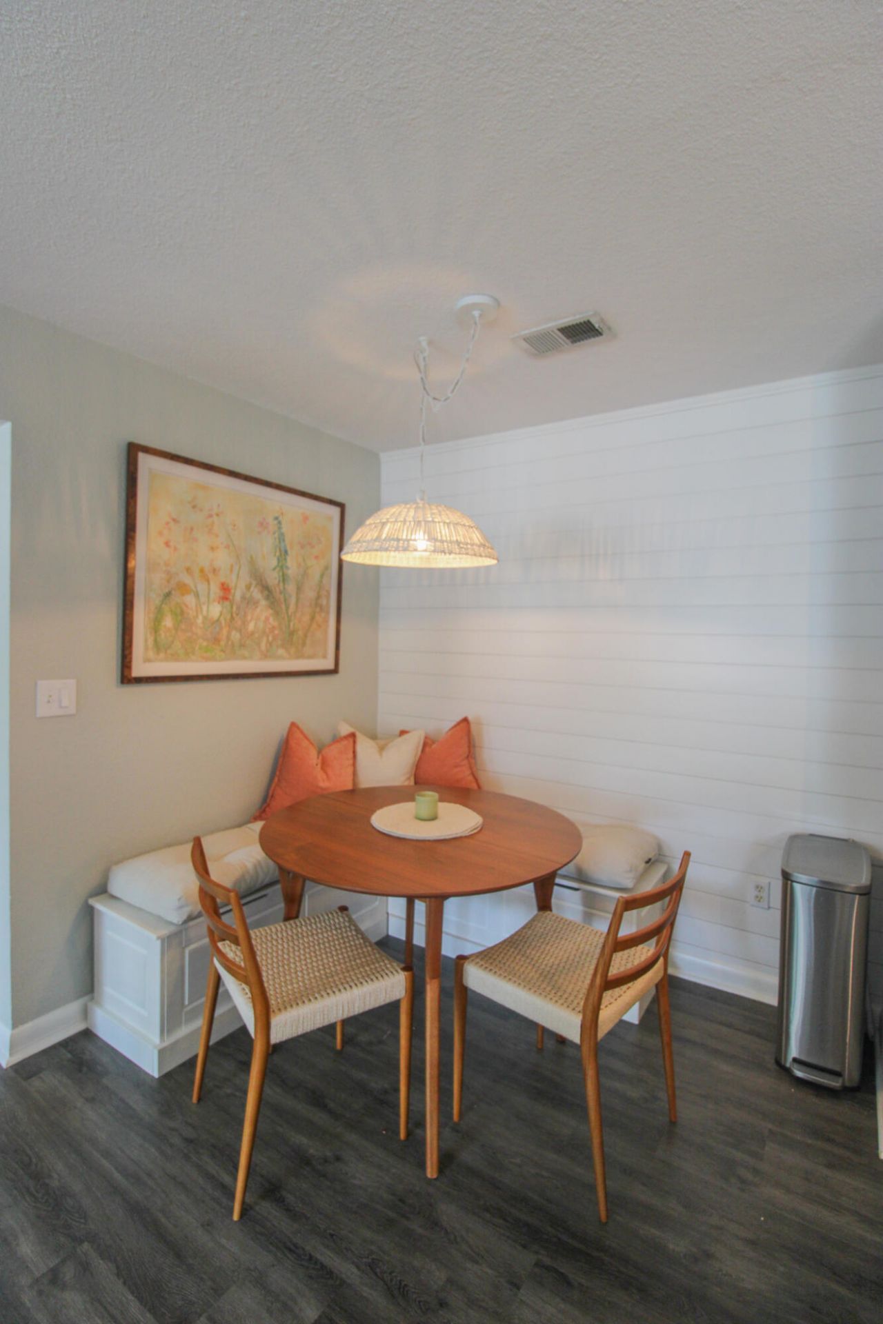 271 Alexandra Drive Photo 4
