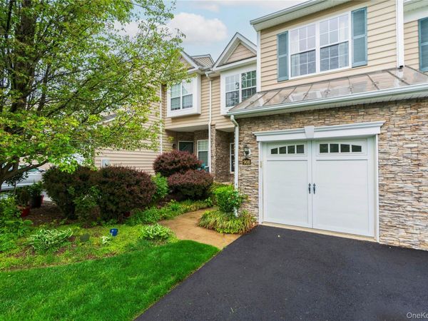 908 Huntington Drive, Fishkill, NY 12524