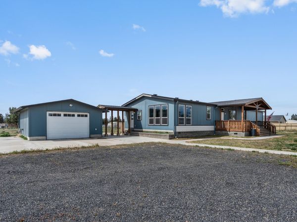 4317 SE Tillamook Loop, Prineville, OR 97754
