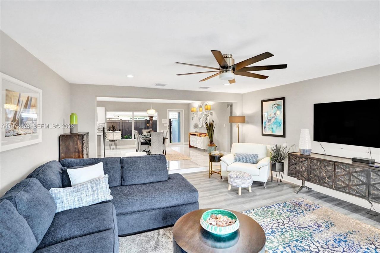 1236 NE 18th Ave , Fort Lauderdale, FL 33304 Photo