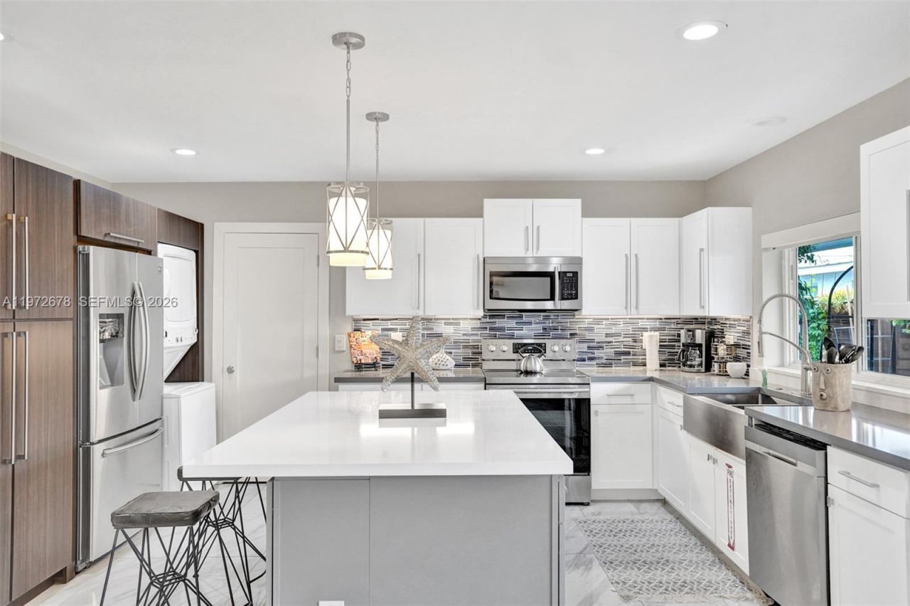 1236 NE 18th Ave , Fort Lauderdale, FL 33304 Photo