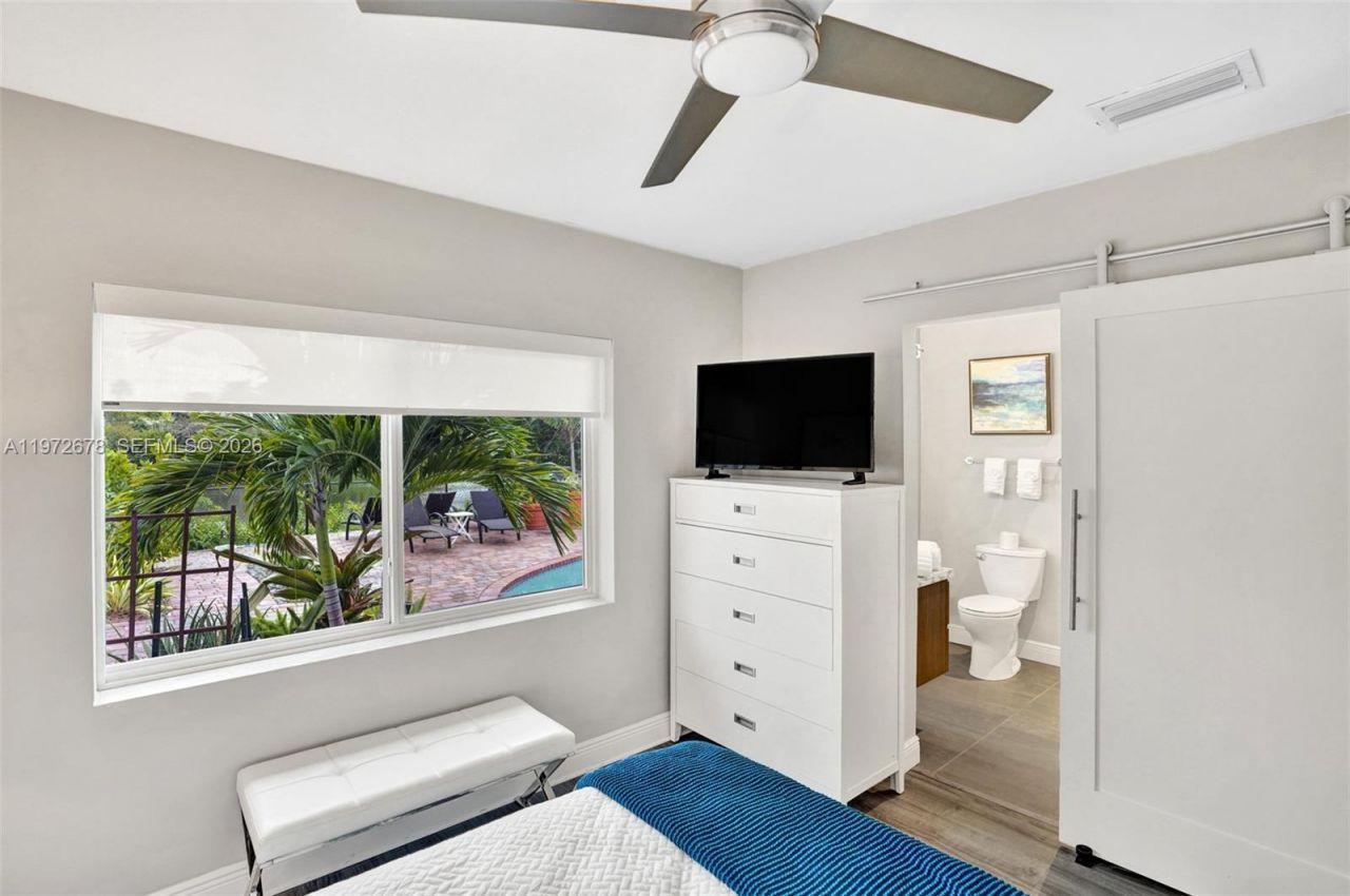 1236 NE 18th Ave , Fort Lauderdale, FL 33304 Photo