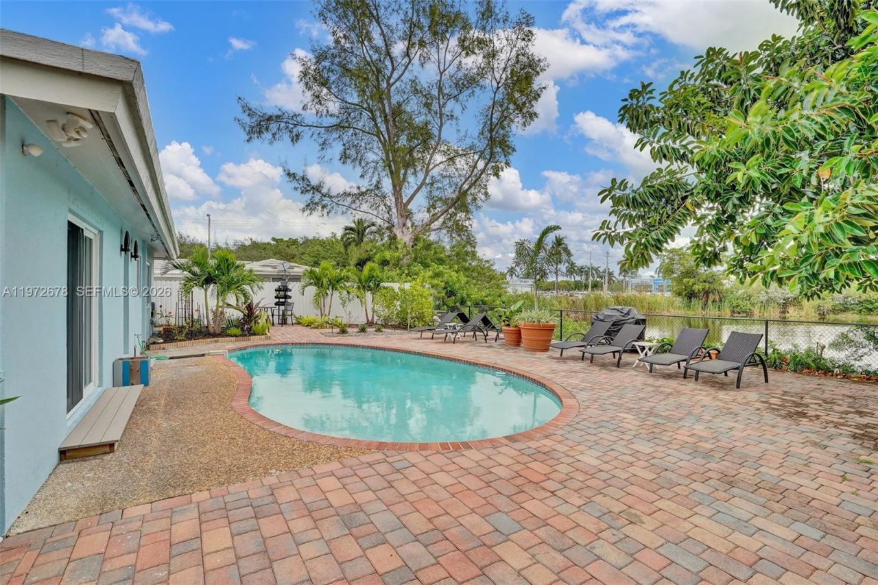 1236 NE 18th Ave , Fort Lauderdale, FL 33304 Photo