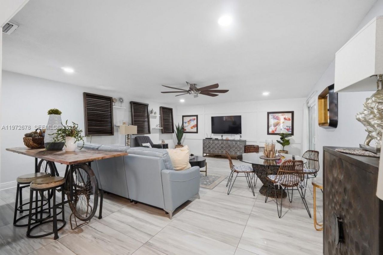 1236 NE 18th Ave , Fort Lauderdale, FL 33304 Photo