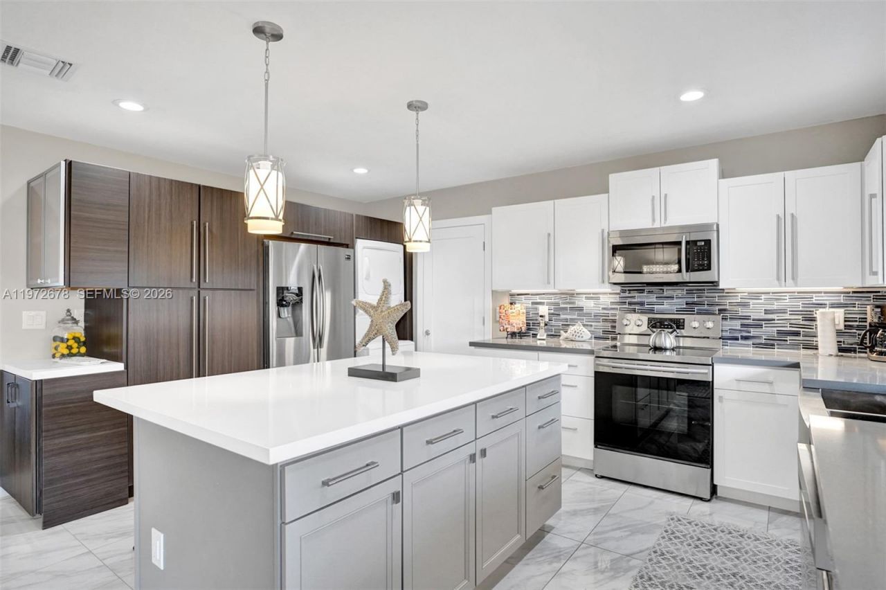 1236 NE 18th Ave , Fort Lauderdale, FL 33304 Photo