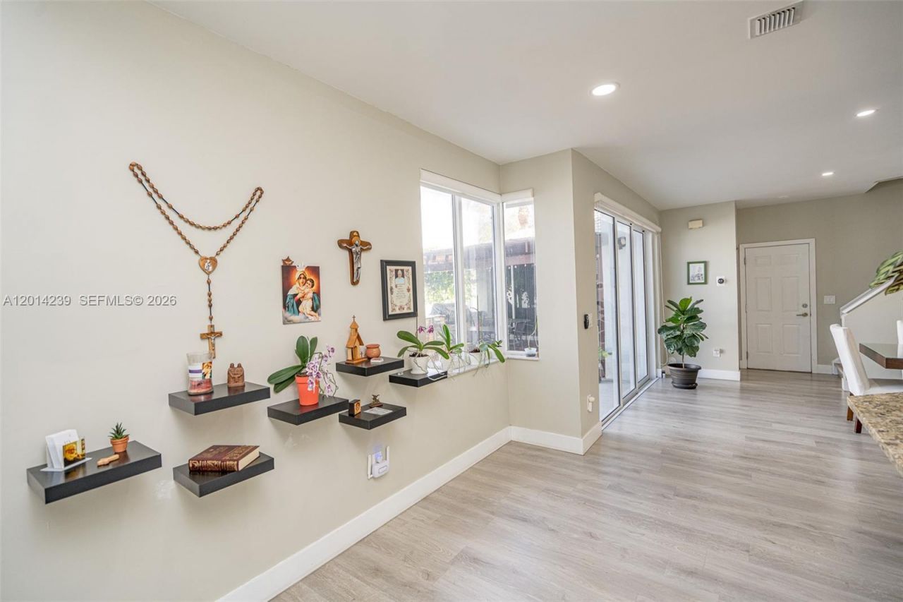 Please Call For Address, Pembroke Pines, FL 33028 Photo
