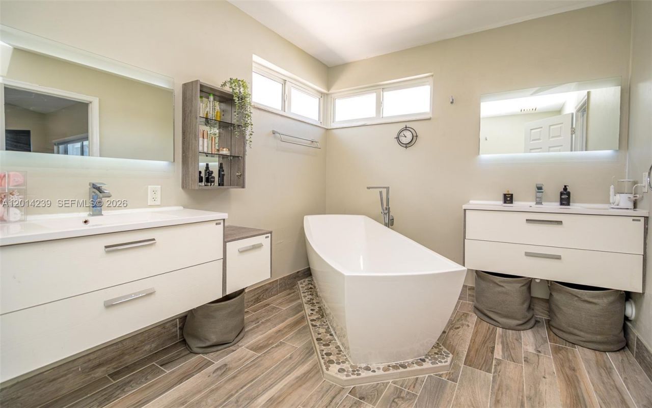 Please Call For Address, Pembroke Pines, FL 33028 Photo