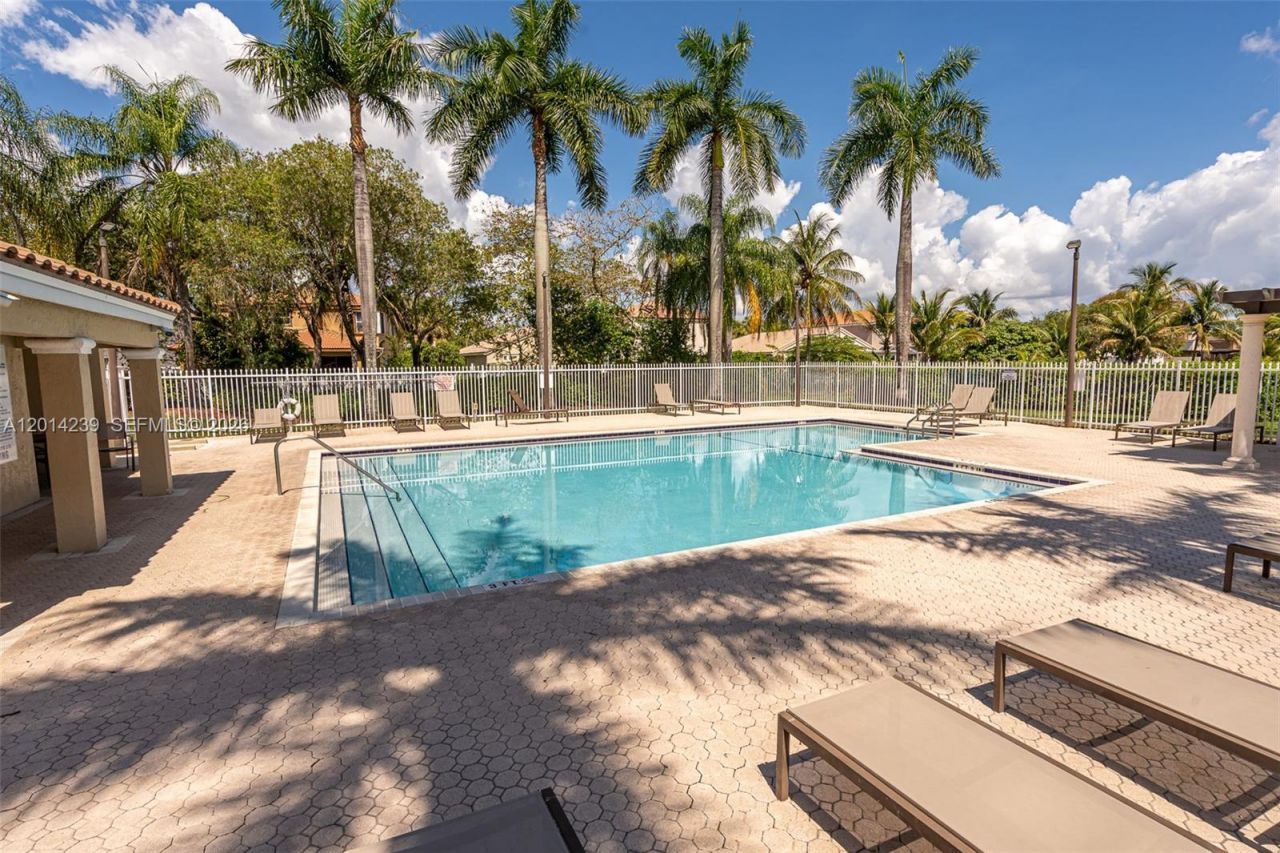 Please Call For Address, Pembroke Pines, FL 33028 Photo