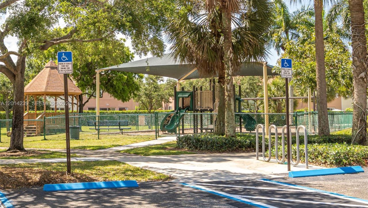 Please Call For Address, Pembroke Pines, FL 33028 Photo