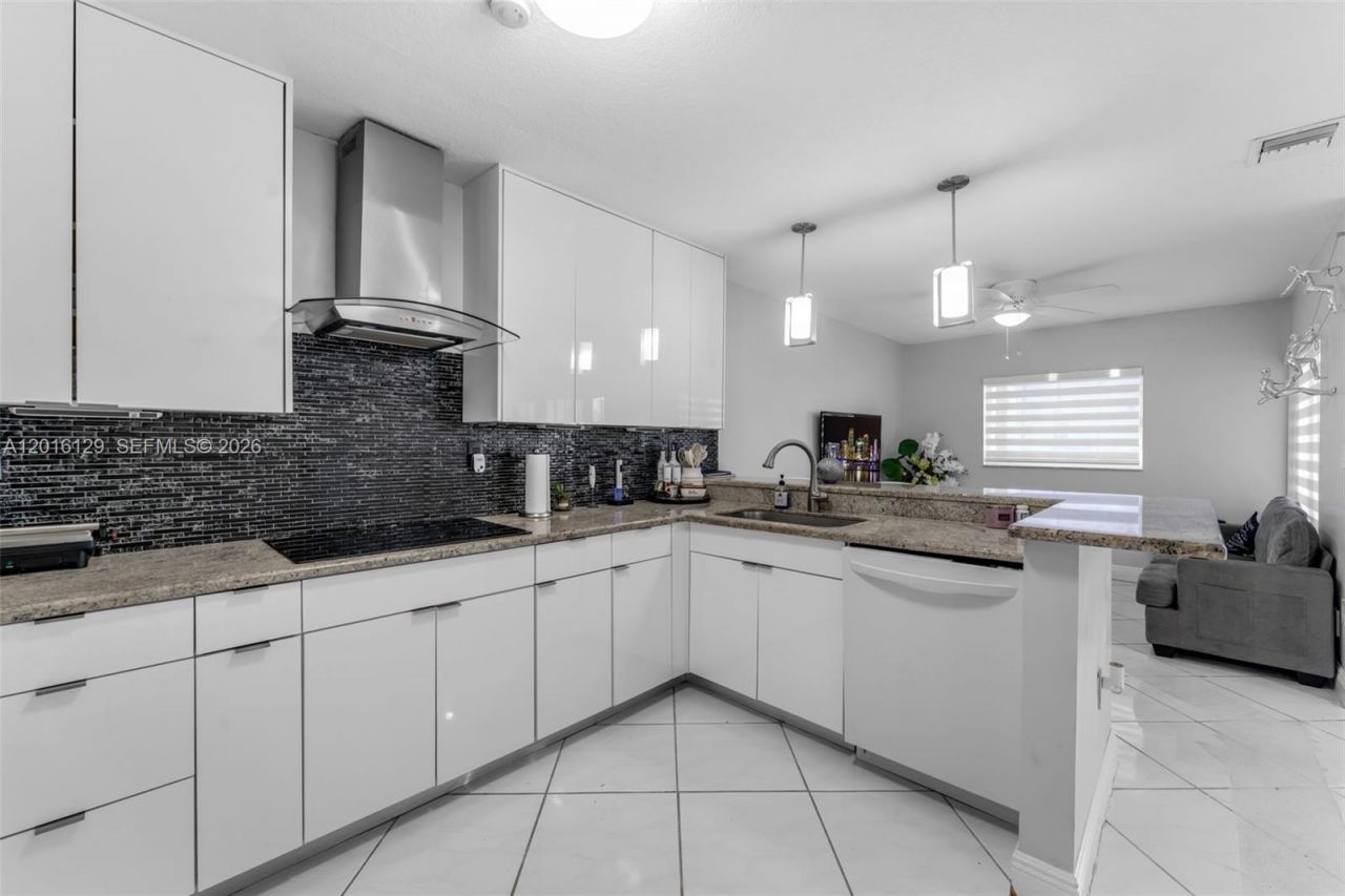 15480 SW 144th Ave, Miami, FL 33177 Photo